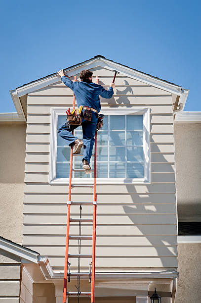 Custom Trim and Detailing for Siding in Olympia Heights, FL